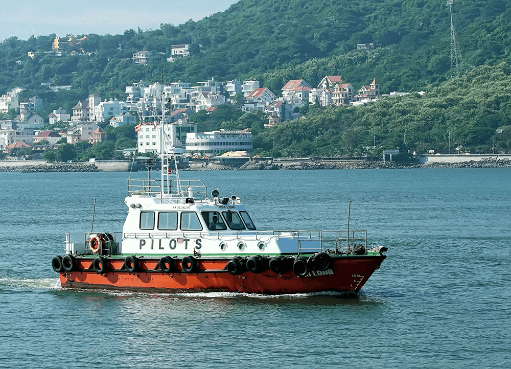 Niêm yết giá dịch vụ hoa tiêu hàng hải